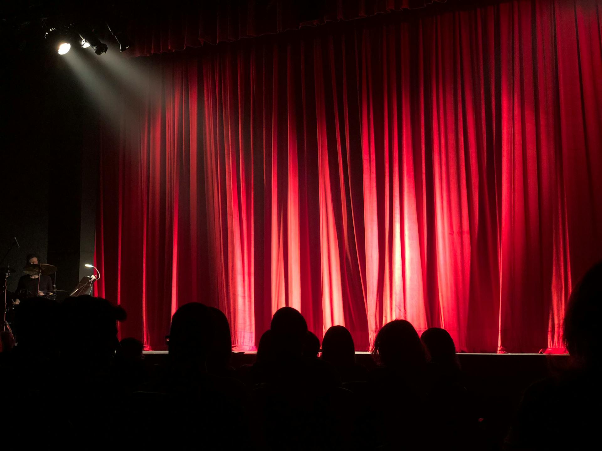 Schauspiel